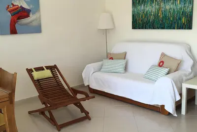 Image de Bel Appartement A Quelques Pas De La Mer Et Dans TRÉS Jolie Village De Pecheurs