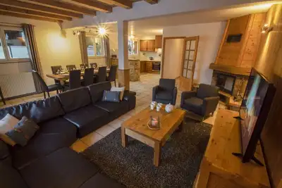 Image de Chalet 10 personnes plein centre à côté des pistes & de la télécabine du Pleney