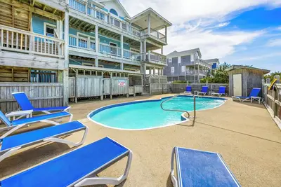 Image de Belle vue sur la mer Rodanthe-Pool, Bain à remous, Accès au son, Salle de jeux, Chien accepté