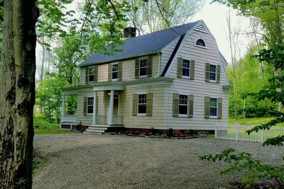 Image de Vacances comme majordome Gatsby sur un historique Fairy Tale Estate de 500 acres