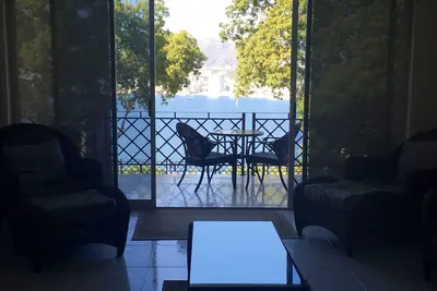 Image de Appartement entièrement équipé avec vue sur l'océan 3 chambres + canapé-lit + accès à la piscine