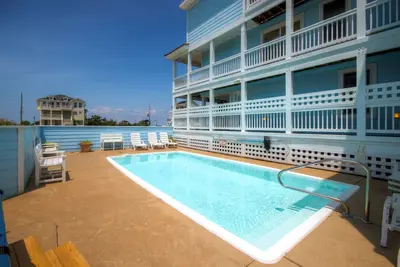 Image de Oceanview Tropical Paradise w / ascenseur, piscine, bain à remous, salle de jeux, vues relaxantes