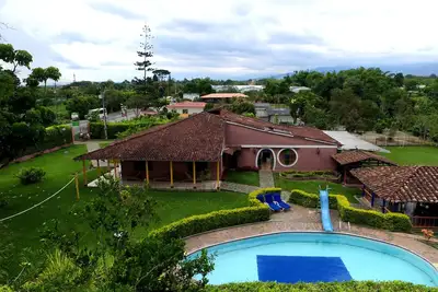 Image de Hostal Los Juanes \"Vraiment votre maison loin de chez vous\"
