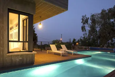 Image de Villa à Rosh Pinna, 6 chambres, 5 salles de bain, 16 couchages