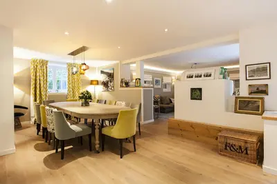 Image de Chalet exclusif dans le centre de Kitzbühel, idéal pour les familles ou les couples