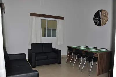 Image de Maison à Jardins da Lagoa Condominium - Caldas Novas / Go