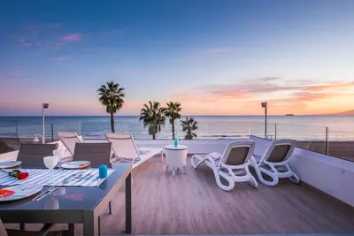 Villa Estrella Del Mar En PREMIÈRE Ligne De Plage À Malaga City