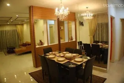 Image de Maison familiale parfaite, à 15 minutes du centre-ville de Kl