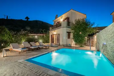 Image de Villa Azzurra Avec Piscine partagée et Amazing View To The Sea And Village'sMountain