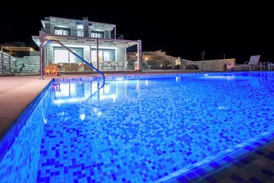 Image de Francis Luxury Villa