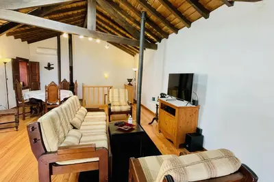 Image de Cottage Geres fully equipped kitchen 2 bedrooms hiking trails air conditioning