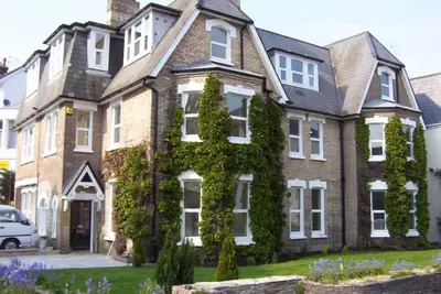 Image de Maison de caractère, situé au cœur de Bournemouth - Fm1702