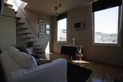 Image de Appartement dans le centre-ville avec solarium panoramique