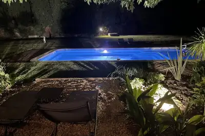 Image de Villa au calme avec piscine chauffée.
