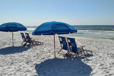 Image de Oasis # 504 Lumineusement meublé avec plafond voûté