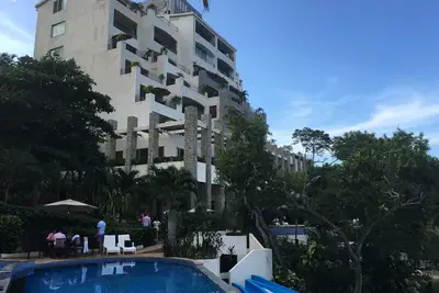 Image de Loft merveilleux et romantique situé dans la zone privée de Real Diamante.