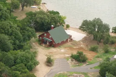 Image de Waterfront Cabin sur le lac Buchanan