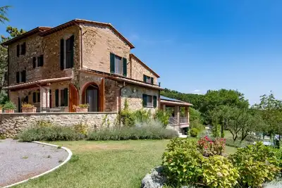Image de Promenade à Montepulciano de Villa Nobile, votre maison de luxe avec piscine en Toscane!