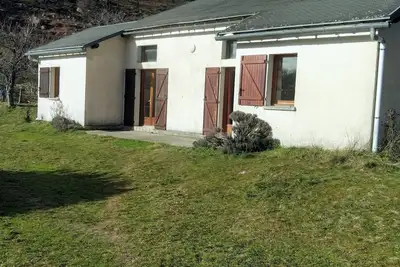 Image de Gite rural en pleine nature au pied de chemins de randonnées