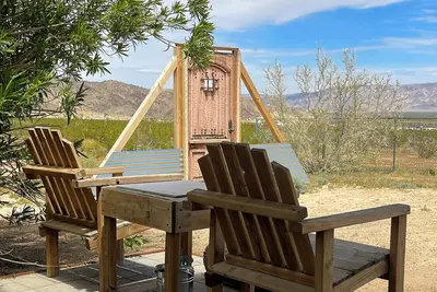 Image de Big Sky Bungalow - Minutes Ă l'Integratron