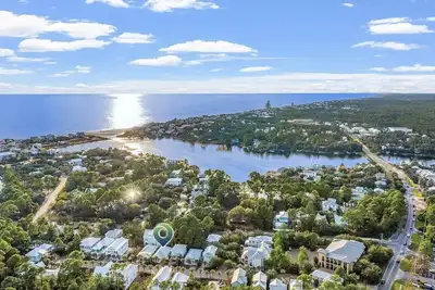 Image de Single Story Cottage Près de la piscine ~ Dates d'été restantes: 15% de réduction sur le tarif par nuit