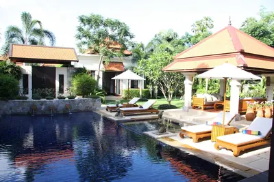Image de Villa de luxe 10 * familiale exotique de 4 chambres à BangTao avec la meilleure cuisine thaïlandaise faite maison