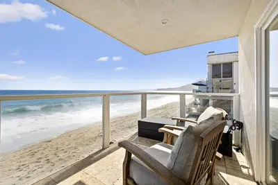 Image de Premium High Tech Malibu Road Beach House 5 étoiles
