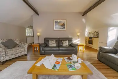 Image de Chalets Corffe, Espace pour toute la famille, piscine intérieure chauffée