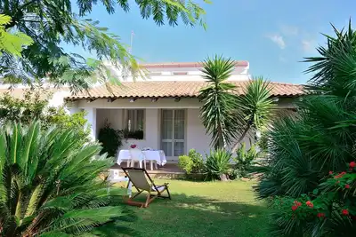 Image de Villa Semelle Avec ACCÈS Direct À La Plage De Sable Fini Et À La Mer