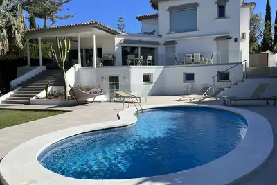 Image de San Pedro Grande Villa de luxe sur Real Club de Golf Guadalmina