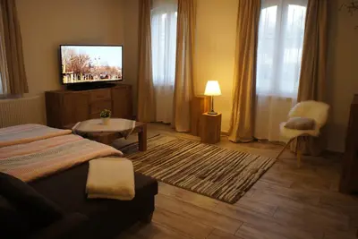 Image de appartement d'hôtes confortable et spacieux à la campagne