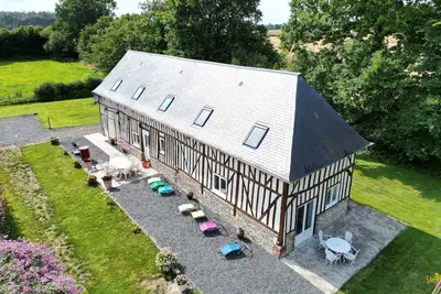 Image de Gîte confortable idéal pour des vacances au calme en famille