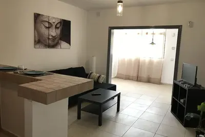 Image de Nouvel appartement confortable avec piscine dans un endroit incroyable. . !