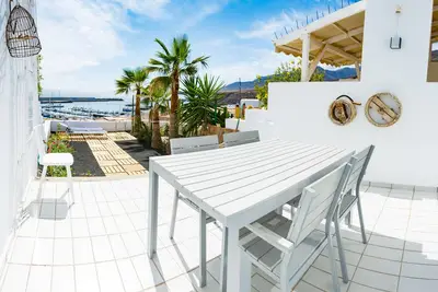 Image de Bel appartement avec vue sur la mer