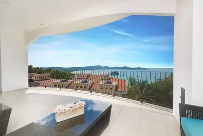 Image de Vue imprenable sur le coucher du soleil Condominium