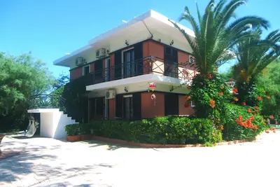 Image de Magnifiques appartements dans un environnement magnifique au bord de la plage de sable de Corfou