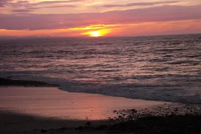 Image de Oceanfront Condo, magnifiques couchers de soleil