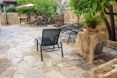 Image de Appartement Lemon Tree avec propre cour, près de la plage