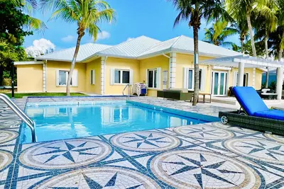 Image de Sprat Bay Luxury Villa