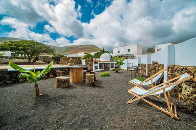 Image de Paix Ă la campagne Ă 1 km de la plage, vues magnifiques, barbecue et wifi gratuit
