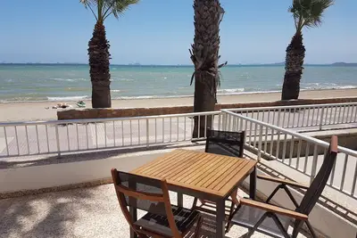 Image de Frontrow Beach Appartement directement sur la promenade de la plage, idéal pour les familles
