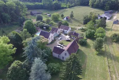 Image de Gîte-rétro-Yonne à st Julien du Sault.