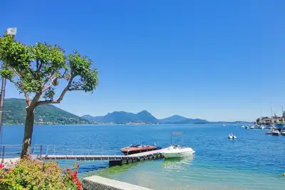 Image de Appartement 2 ½ chambre meublée avec goût sur le charmant lac