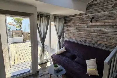 Image de beau logement t2 ideal pour vacances en famille 4 personnes