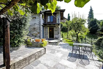 Image de Détaché 3 chambres Rustico avec grande terrasse ensoleill��e dans un endroit panoramique unique