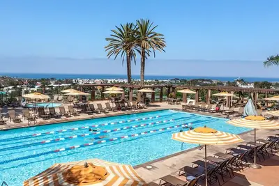 Image de Grand Pacific Palisades Resort, Carlsbad à côté de Legoland, Semaine Du 4 Juillet Uniquement