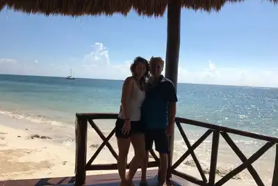 Image de Suite 2 br / 2 ba Grand Luxxe