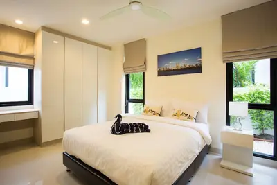 Image de Villa de luxe de 4 chambres à Laguna Park