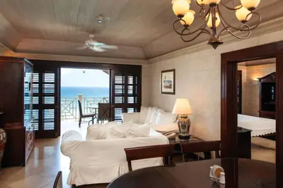 Image de Luxueux 2 chambres, 3 salles de bain, Ocean View Apt, Bldg8, au Premium The Crane Resort
