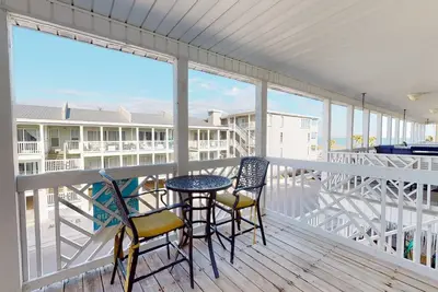 Image de South Beach Ocean Condos, South - Unit 8 - À quelques pas de la plage - Ocean View